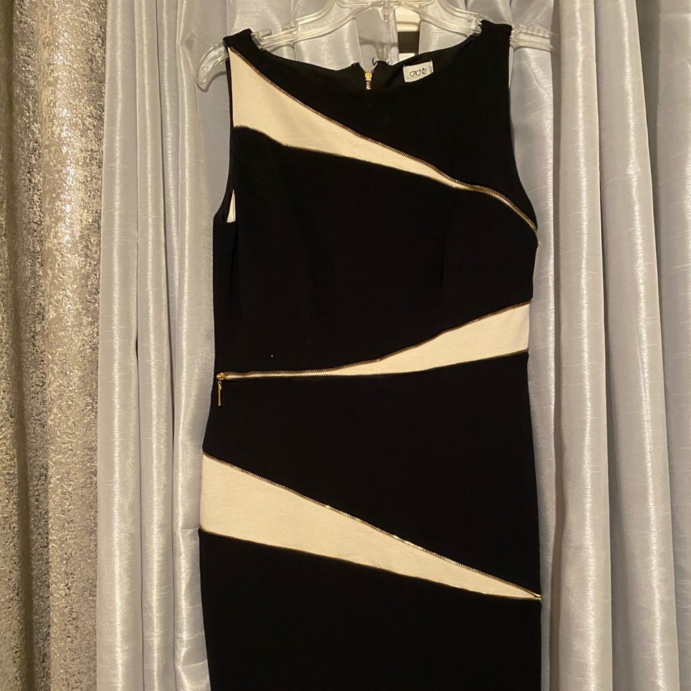 Black and white midi dress ❤️